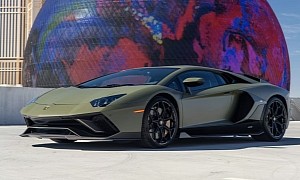 Lamborghini Aventador Ultimae in Matte Green Goes to Vegas, It Is the Ultimate Supercar