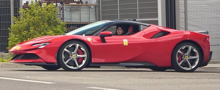 Ferrari SF90 Stradale tested by Lamborghini