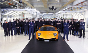 Lamborghini Celebrates 4,000 Murcielagos