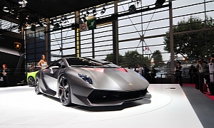 Lamborghini Confirms Limited Run of 20 Sesto Elementos
