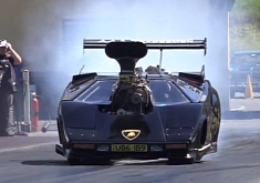 Lamborghini Countach Drag Racing as Funny Car, We’ve Seen it All