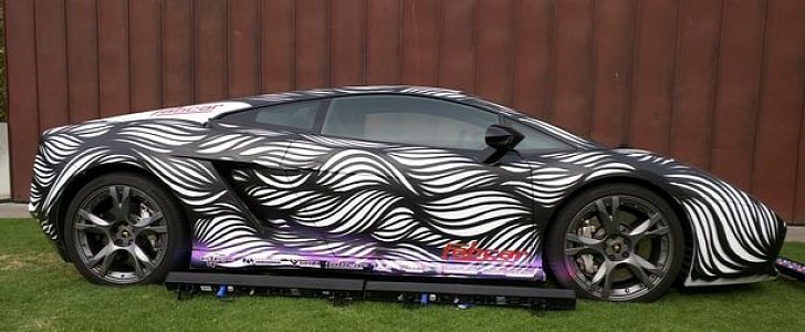 Lamborghini Gets 45-Minute Paintjob