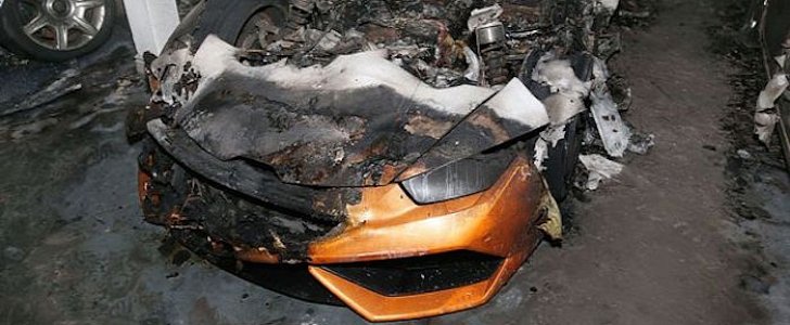 Lamborghini Huracan Burned to the Ground by British Arsonists