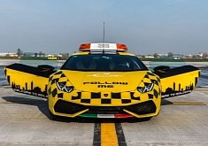 Lamborghini Huracan Follow Me Car Stuns Bologna Airport Travellers And Staff