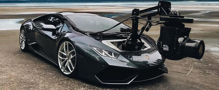 Lamborghini Huracan Gets a Giant Front-Mounted Camera