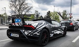 Lamborghini Huracan Performante Spyder Causes a Stir in German Traffic