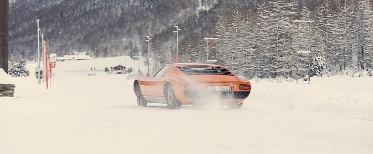Lamborghini Miura Drifting In The Snow