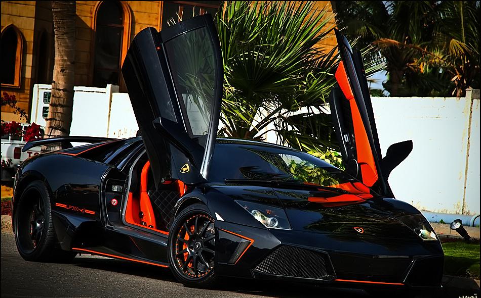 Lamborghini Murcielago Gets Bold Custom Treatment ...