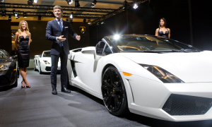 Lamborghini Unveils Spyder Gallardo