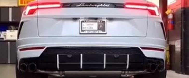 Lamborghini Urus with Fi Exhaust