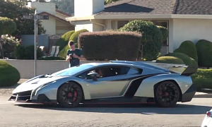 Lamborghini Veneno Driving Footage Is Nifty