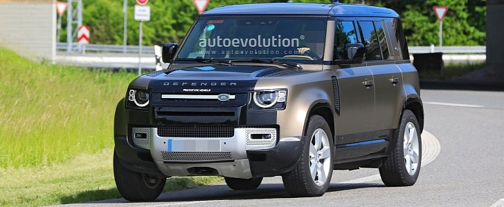 Land Rover Defender V8 Spied Testing in Europe With New Exhaust
