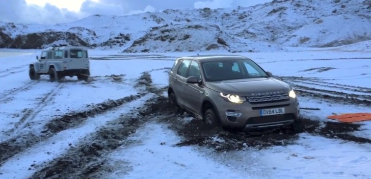 Land Rover Discovery Sport Gets Stuck in Iceland [Video]