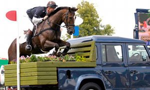 Land Rover Goes Equestrian