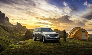 Land Rover Installs a Charger in the Middle of Nowhere Because It’s Monday