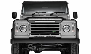 Land Rover Is Working On a New Defender