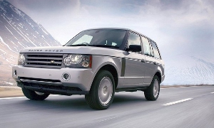 Land Rover to Turn to Hybrids