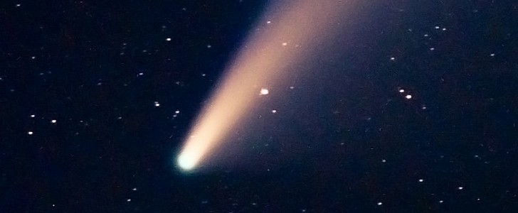 A comet in our Milky Way
