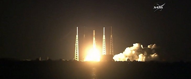 Falcon 9 CRS-15 departs for ISS