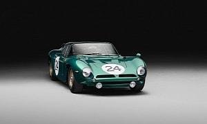 Last of the Bizzarrini Revival Cars Has Been Delivered, It Looks Stunning in Green