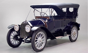 Last Surviving 1913 Pathfinder Up for Auction