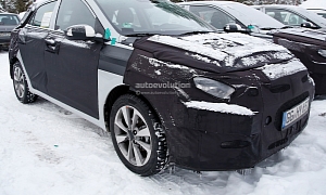 Latest Spy Photos Detail Hyundai's 2014 i20, the Next Generation Korean Supermini
