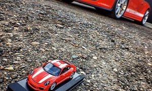 Lava Orange Porsche 911 R with White Stripes Gets Its Own Scale Model