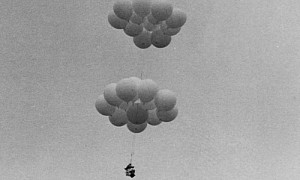 Lawnchair Larry, the OG Balloon Man Who Flew Into Federal Airspace by Mistake