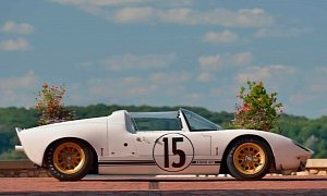 Le Mans-raced Ford GT40 Roadster Is the Very Definition Of Blast From the Past