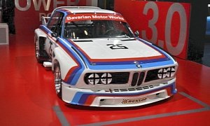 Legendary BMW 3.0CSL Shows Up at Detroit and Stuns the Crowd <span>· Live Photos</span>