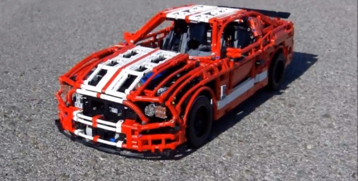 Lego Expert Creates Ford Mustang Shelby GT500