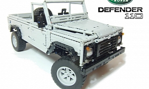 LEGO Land Rover Defender 110 <span>· Photo Gallery</span>