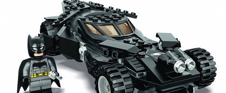 LEGO to Unveil Batman v Superman: Dawn of Justice Kit at San Diego Comic-Con