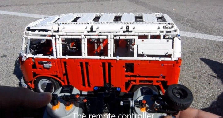 LEGO Volkswagen Bus