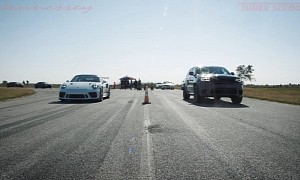 Drag Racing RWD Apples With AWD Oranges: 911 GT3 RS Runs Into Jeep's Trackhawk