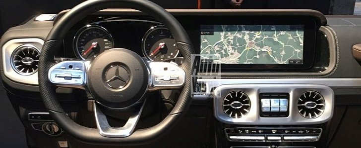 2019 Mercedes-Benz G-Class dashboard