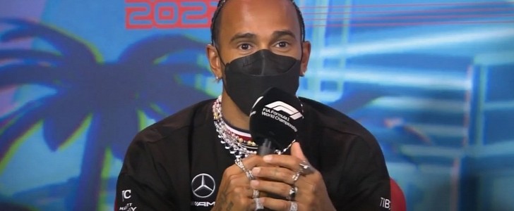 Lewis Hamilton addresses planned F1 jewelry ban while wearing the most pieces of jewelry he could
