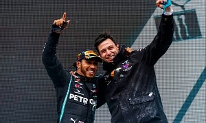 Lewis Hamilton's Deal With Mercedes F1 Just a Formality, Says Team Principal Toto Wolff