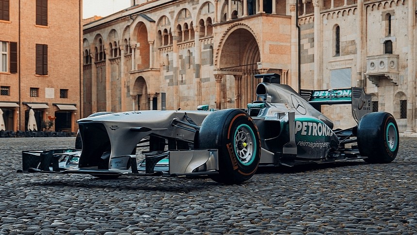 2013 Mercedes-AMG Petronas F1 race car auctioned off for record price