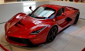 Lewis Hamilton's LaFerrari Reportedly Arrives, Has a Red Roof