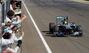Lewis Hamilton Takes 2013 Hungaroring Grand Prix Win