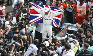 Lewis Hamilton Wins His 4th Formula One Title, Now Level with Prost and Vettel