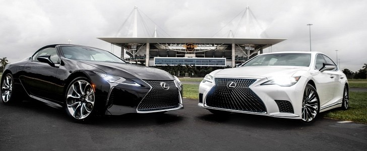 As the Official Luxury Vehicle of the Miami Dolphins, Lexus will be present at all stadium events.