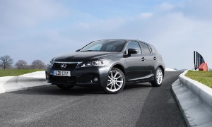 Lexus CT 200h Goes on Sale in the UK