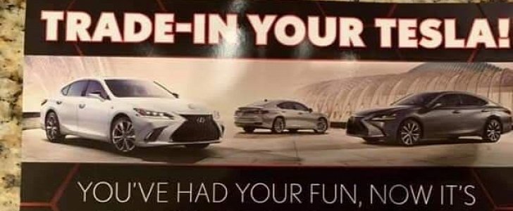 Lexus dealer spams Tesla owners, asks them to go back to gas-powered cars 