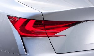Lexus LF-Gh Concept Teased Ahead of NYIAS 2011 Debut