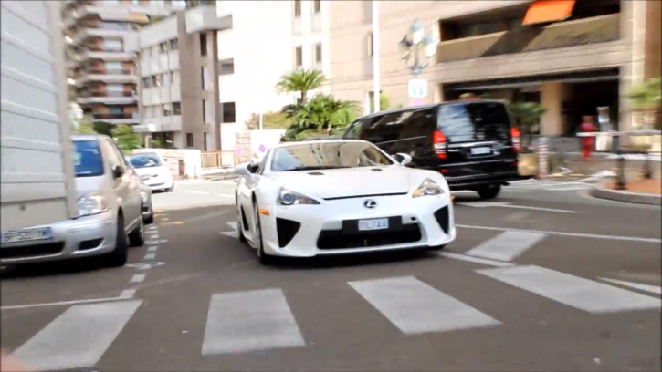 White Lexus LFA in Monaco
