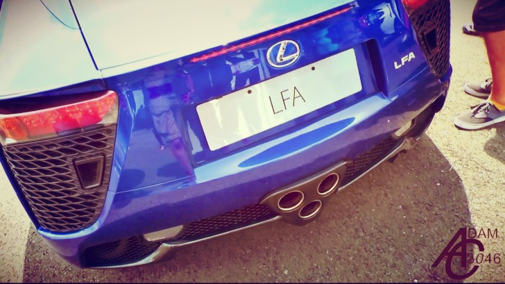 Lexus LFA exhaust
