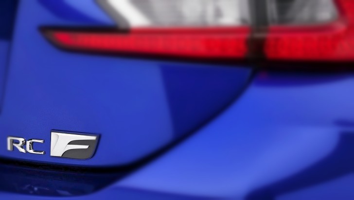 Lexus RC F badge
