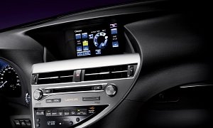 Lexus Navigation Systems Suffer Glitch After Update, Might Require A Recall